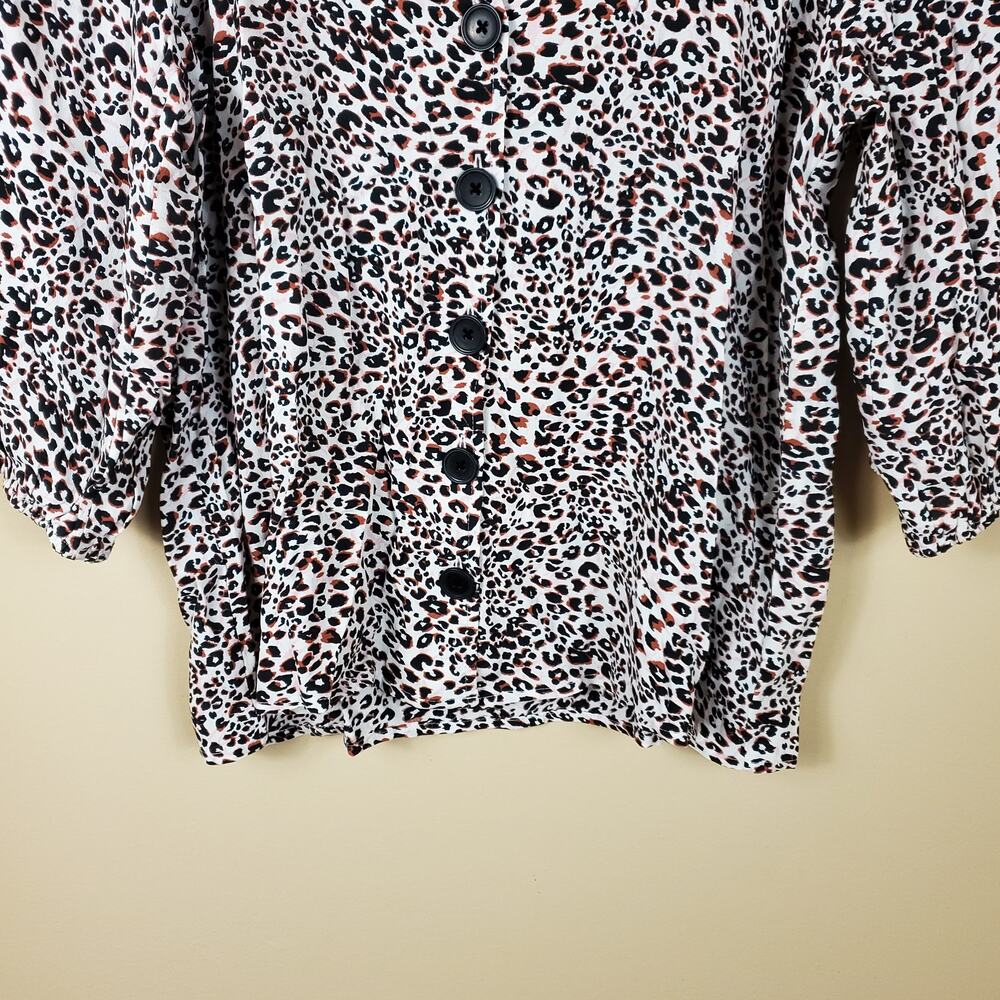 Sanctuary Modern Leopard Print Button-up Blouse Size L - Picture 3 of 9